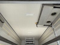 ISUZU Forward Refrigerator & Freezer Truck TKG-FRR90T2 2017 556,000km_14