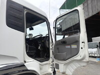 UD TRUCKS Quon Refrigerator & Freezer Truck 2PG-CD5CA 2020 691,908km_25