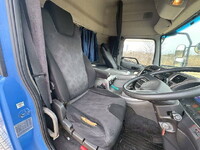 UD TRUCKS Quon Trailer Head QPG-GK5XAB 2016 635,109km_25