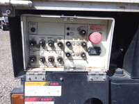 ISUZU Elf Cherry Picker TKG-NKR85AN 2014 102,546km_10