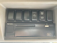 ISUZU Giga Dump QKG-CXZ77AT 2015 387,490km_35