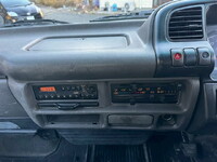 ISUZU Elf Container Carrier Truck KR-NKR81EP 2004 330,559km_34