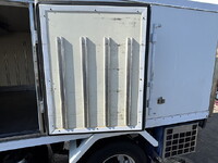 ISUZU Elf Refrigerator & Freezer Truck TRG-NHR85AN 2017 107,780km_7