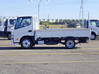 HINO Dutro Flat Body 2PG-XZU605M 2021 80,000km_6