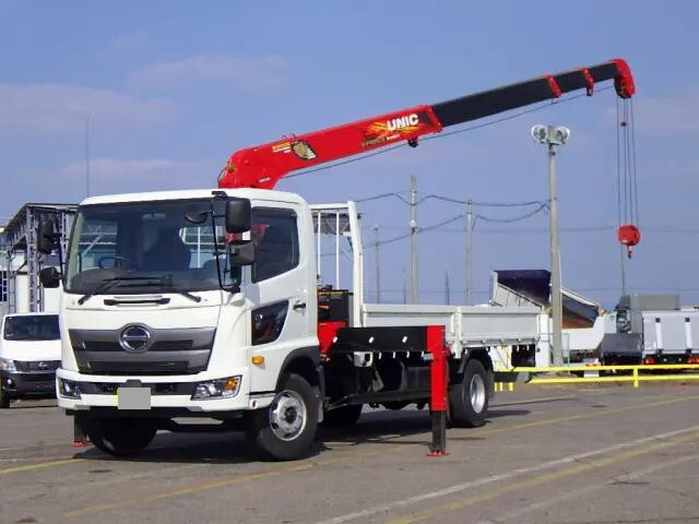 Ranger Truck (With 4 Steps Of Cranes)_1