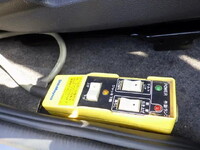 UD TRUCKS Quon Container Carrier Truck QKG-CW5YL 2012 1,110,000km_17