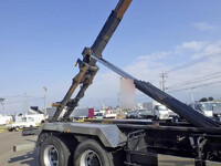 UD TRUCKS Quon Container Carrier Truck QKG-CW5YL 2012 1,110,000km_26