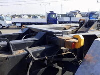 UD TRUCKS Quon Container Carrier Truck QKG-CW5YL 2012 1,110,000km_27