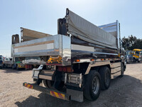 ISUZU Giga Dump QKG-CXZ77AT 2015 622,229km_4