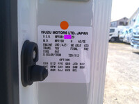 ISUZU Elf Aluminum Wing 2TG-NPR88AM 2024 18,037km_33