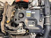 ISUZU Elf Bottle Van TRG-NMR85N 2015 165,011km_25