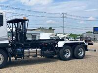 UD TRUCKS Quon Container Carrier Truck 2RG-CW5EL 2025 1,000km_5