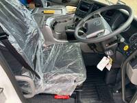 UD TRUCKS Quon Container Carrier Truck 2RG-CW5EL 2025 1,000km_16