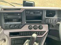 UD TRUCKS Quon Container Carrier Truck 2RG-CW5EL 2025 1,000km_17