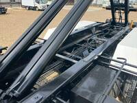 UD TRUCKS Quon Container Carrier Truck 2RG-CW5EL 2025 1,000km_7