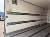 ISUZU Forward Refrigerator & Freezer Truck 2PG-FRR90T2 2021 560,000km_9