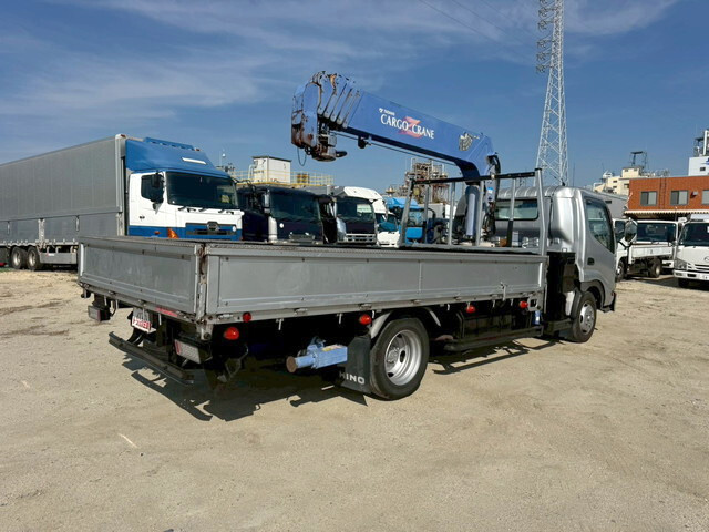 Dutro Truck (With 6 Steps Of Cranes)_2