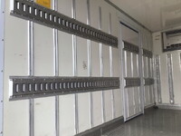 ISUZU Elf Refrigerator & Freezer Truck 2RG-NMR88AN 2020 217,810km_12