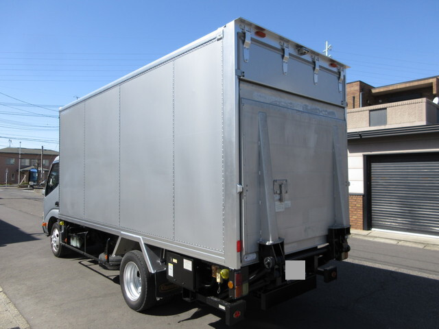 Toyoace Aluminum Van_2