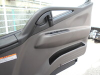 MITSUBISHI FUSO Canter Double Cab 2RG-FBA20 2025 244km_37