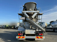 UD TRUCKS Quon Mixer Truck 2PG-CW5AL 2018 92,416km_5