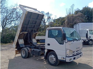 ISUZU Elf Dump TKG-NJR85AD 2013 136,327km_1