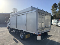 TOYOTA Toyoace Bottle Van TPG-XZU655 2018 143,988km_10