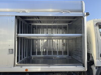 TOYOTA Toyoace Bottle Van TPG-XZU655 2018 143,988km_16