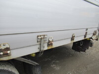 ISUZU Giga Aluminum Wing QPG-CYJ77B 2017 943,200km_16