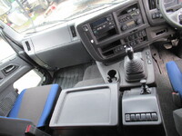 ISUZU Giga Aluminum Wing QPG-CYJ77B 2017 943,200km_25