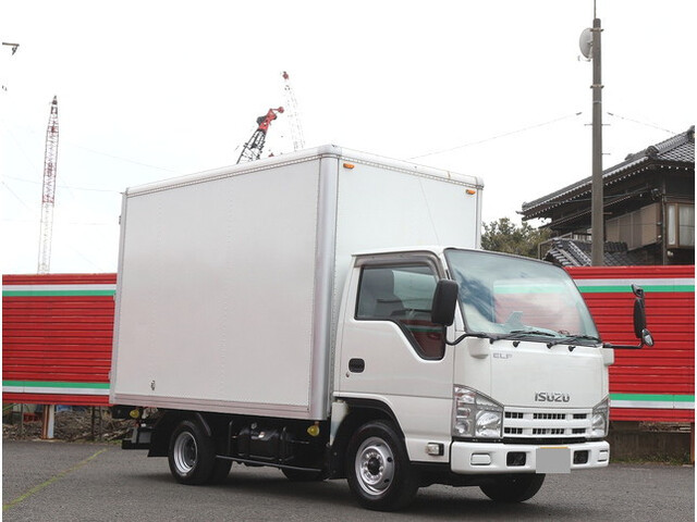 ISUZU Elf Panel Van TKG-NHR85AN 2015 41,736km