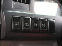 ISUZU Elf Panel Van TKG-NHR85AN 2015 41,736km_24