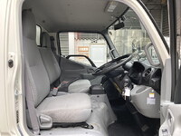 TOYOTA Dyna Aluminum Van TKG-XZC605 2016 27,000km_34