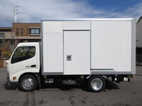 HINO Dutro Panel Van TKG-XZU640M 2014 132,000km_4