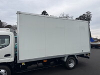 TOYOTA Toyoace Panel Van TKG-XZU695 2016 77,217km_8
