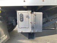 ISUZU Elf Panel Van BKG-NMR85AN 2008 155,000km_11