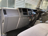 ISUZU Elf Panel Van BKG-NMR85AN 2008 155,000km_19