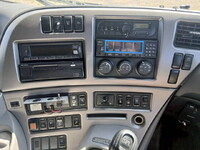 UD TRUCKS Quon Trailer Head QKG-GK6XAB 2015 396,278km_15