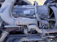 UD TRUCKS Quon Trailer Head QKG-GK6XAB 2015 396,278km_23