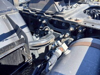 UD TRUCKS Quon Trailer Head QKG-GK6XAB 2015 396,278km_25