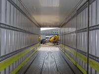 MITSUBISHI FUSO Super Great Refrigerator & Freezer Truck 2PG-FS75HZ 2017 937,500km_32