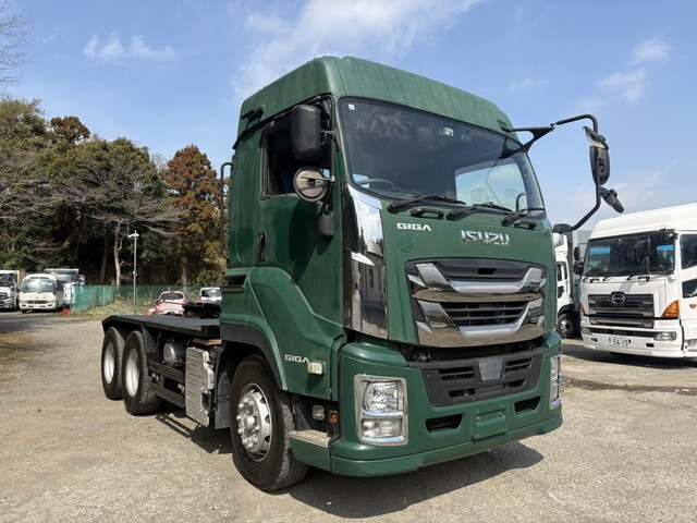 ISUZU Giga Trailer Head QDG-EXZ52BJ 2016 445,000km_1