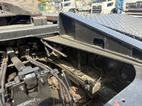 ISUZU Giga Trailer Head QDG-EXZ52BJ 2016 445,000km_14