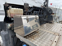 UD TRUCKS Quon Trailer Head 2PG-GK5AAB 2020 212,490km_11