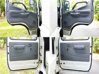 HINO Dutro Double Cab TKG-XZU655M 2015 76,046km_27