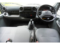 HINO Dutro Double Cab TKG-XZU655M 2015 76,046km_34