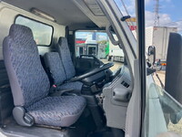 ISUZU Elf Aluminum Van KR-NPR81PAV 2004 124,659km_31