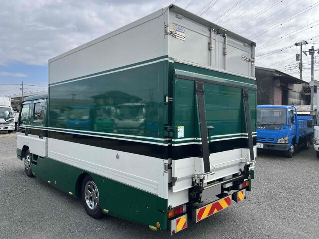 Canter Refrigerator & Freezer Truck_2