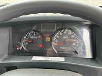 ISUZU Elf Bottle Van TKG-NLR85AN 2014 134,900km_33