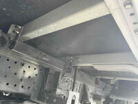 ISUZU Elf Aluminum Van TKG-NLR85N 2013 121,200km_16